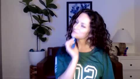 Snapshot of girlnexxxdoor chatting on 02-13-26, 02:29 Girlnexxxdoor online show from 02-13-26, 02:29