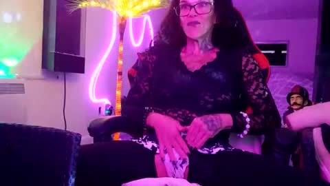 Snapshot of girls227445638252 chatting on 11-03-25, 07:09 girls227445638252 online show from 11-03-25, 07:09