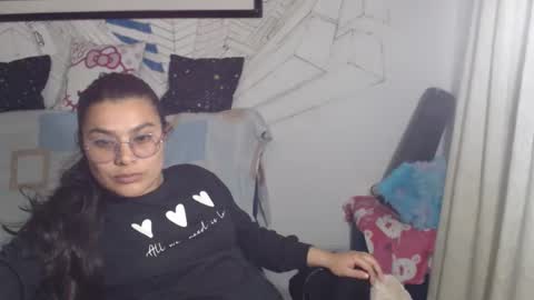 Snapshot of girlsex_hot chatting on 04-08-26, 12:32 girlsex_hot online show from 04-08-26, 12:32