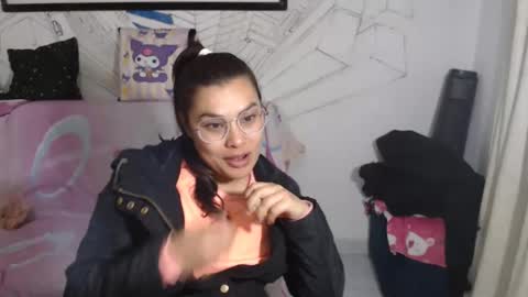 Snapshot of girlsex_hot chatting on 05-16-26, 03:03 girlsex_hot online show from 05-16-26, 03:03