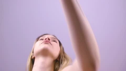 Ella Lisa Chloe online show from 03-28-26, 08:52