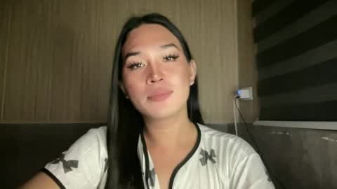 Snapshot of girlthatuneedrhainexxx chatting on 07-28-26, 05:45 RHAINEEE online show from 07-28-26, 05:45