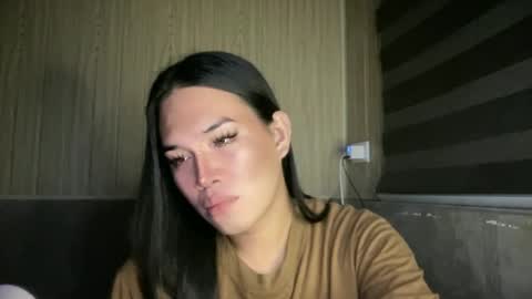 Snapshot of girlthatuneedrhainexxx chatting on 07-29-26, 05:33 RHAINEEE online show from 07-29-26, 05:33