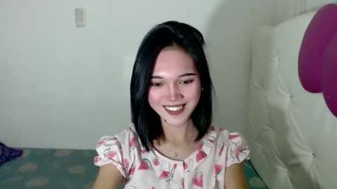 Divine online show from 09-26-25, 05:44