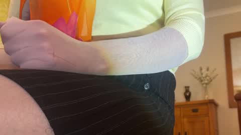 Snapshot of girlyfetish chatting on 03-12-25, 11:42 girlyfetish online show from 03-12-25, 11:42