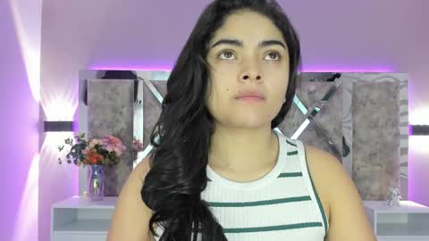 Snapshot of giselamaru chatting on 02-20-25, 10:59 online show from 02-20-25, 10:59