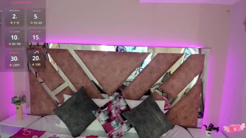 Snapshot of giselamaru chatting on 11-11-25, 10:37 online show from 11-11-25, 10:37