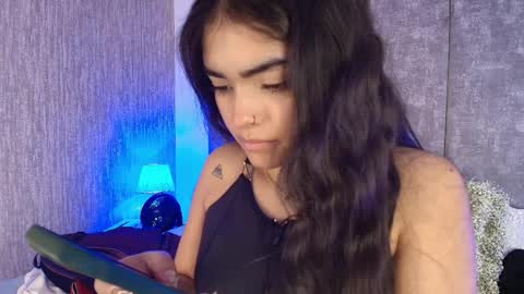     online show from 04-01-26, 01:41