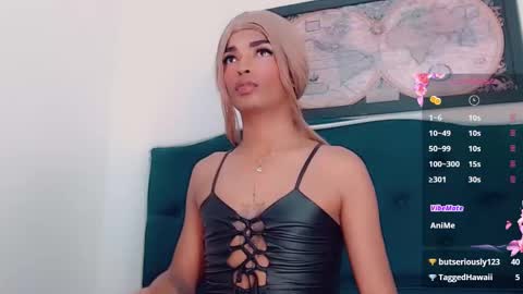 Snapshot of gisele_fox chatting on 01-18-25, 12:46 Gisel online show from 01-18-25, 12:46