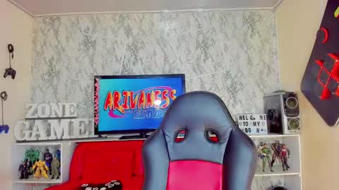 Snapshot of gisele_fox chatting on 09-13-25, 07:13 Gisel online show from 09-13-25, 07:13