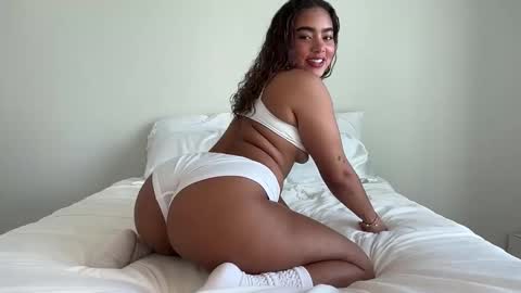 giselemars online show from 02-12-26, 05:08