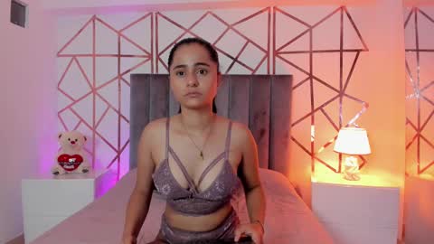GISELLE ROLDAN online show from 03-02-25, 12:54