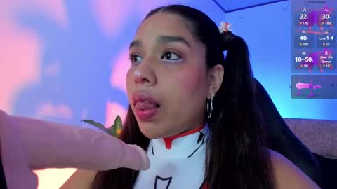 Giselle online show from 11-15-25, 03:59