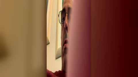 Snapshot of gismo783255602761831655913118 chatting on 06-23-26, 03:37 gismo783255602761831655913118 online show from 06-23-26, 03:37