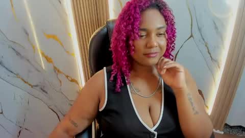 Gisselle online show from 05-25-26, 03:18