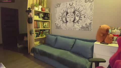 AlexaMillis online show from 02-09-25, 10:32