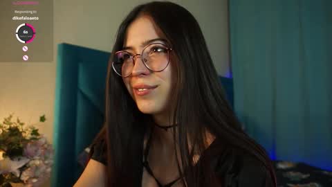 Agness online show from 09-26-25, 01:48