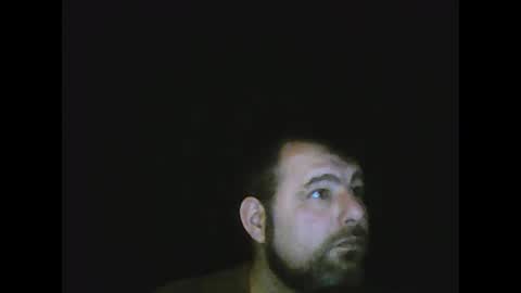 Snapshot of gjleeke chatting on 12-30-24, 11:28 guzz online show from 12-30-24, 11:28