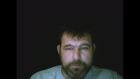 Snapshot of gjleeke chatting on 01-09-25, 09:58 guzz online show from 01-09-25, 09:58