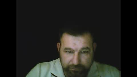 Snapshot of gjleeke chatting on 01-19-25, 09:45 guzz online show from 01-19-25, 09:45