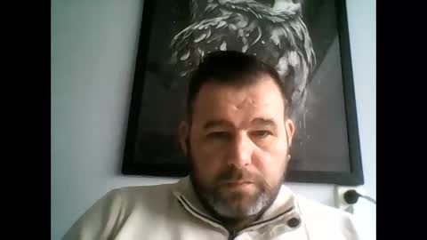 Snapshot of gjleeke chatting on 02-07-26, 09:02 guzz online show from 02-07-26, 09:02