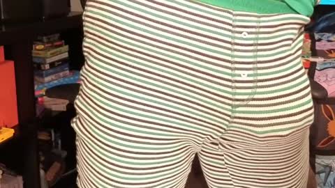 glaceon9 online show from 02-02-25, 12:46