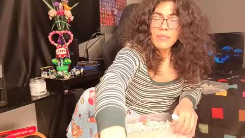 glaceon9 online show from 02-11-25, 12:37