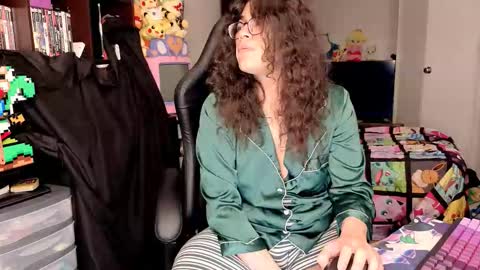 glaceon9 online show from 02-10-26, 03:38