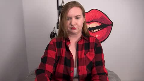 Snapshot of glamorousnikki chatting on 09-12-25, 04:18 Nikki online show from 09-12-25, 04:18