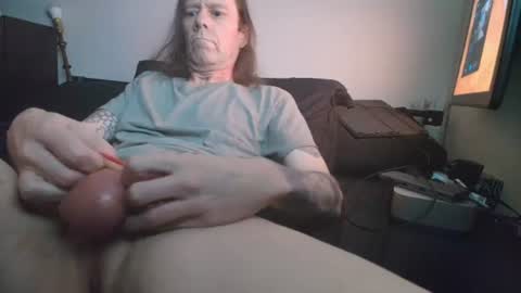 Snapshot of glasstruth chatting on 07-31-26, 06:35 Glass Truth online show from 07-31-26, 06:35
