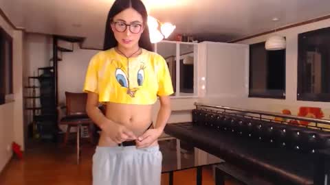 gleiahong online show from 09-21-25, 12:07