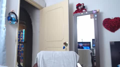 GlennddaStar online show from 02-26-26, 02:43