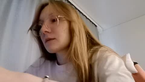 Juliet online show from 05-24-26, 03:28
