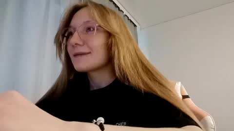 Juliet online show from 05-26-26, 03:08