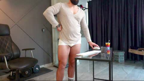 Matthew .. for short call me Matt online show from 01-19-25, 07:15