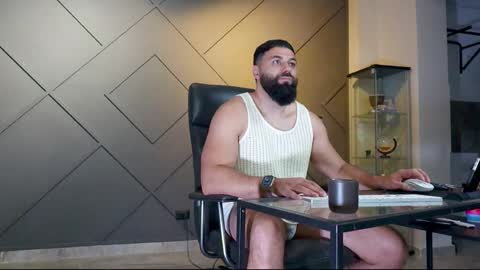 Matthew .. for short call me Matt online show from 02-16-25, 03:38