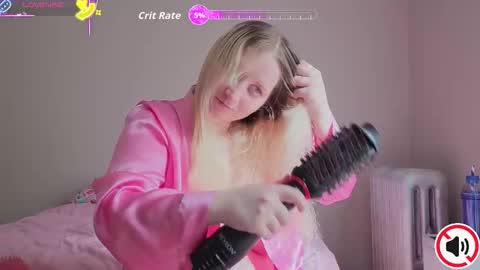 Glitch online show from 10-16-25, 07:15