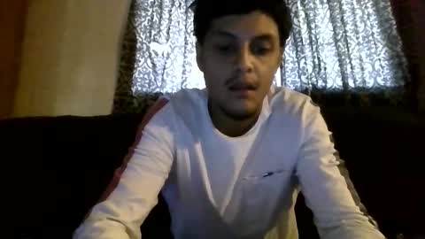 Snapshot of glly555 chatting on 03-23-26, 02:21 glly555 online show from 03-23-26, 02:21