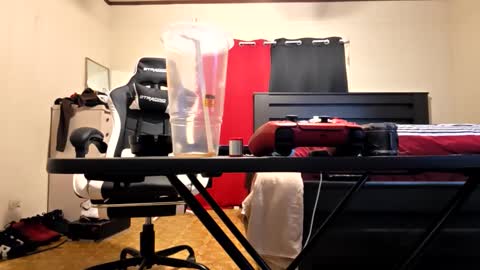 Snapshot of glomightyj chatting on 02-16-26, 02:18 glomightyj online show from 02-16-26, 02:18