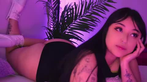 Mimi online show from 04-15-26, 09:48