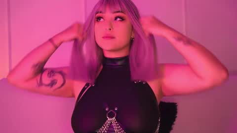 Snapshot of gloomydoll chatting on 06-09-26, 06:30 Mimi online show from 06-09-26, 06:30