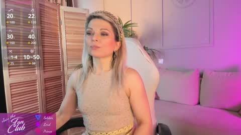 Snapshot of gloria_lovely chatting on 01-10-25, 10:39 Gloria online show from 01-10-25, 10:39