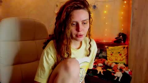 Snapshot of gloria_wood chatting on 01-05-25, 06:56 Gloria Wood online show from 01-05-25, 06:56