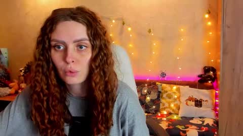 Snapshot of gloria_wood chatting on 01-12-25, 06:38 Gloria Wood online show from 01-12-25, 06:38