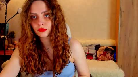 Snapshot of gloria_wood chatting on 03-02-25, 06:19 Gloria Wood online show from 03-02-25, 06:19