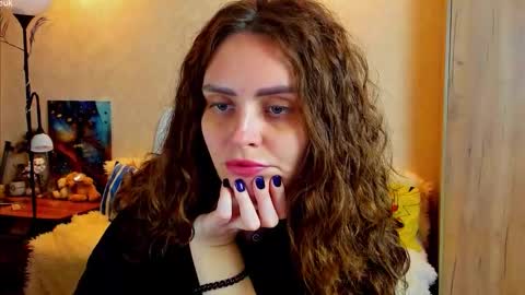 Snapshot of gloria_wood chatting on 10-22-25, 04:18 Gloria Wood online show from 10-22-25, 04:18