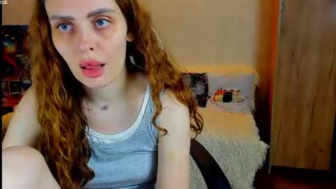 Gloria Wood online show from 07-04-26, 08:26