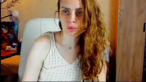 Gloria Wood online show from 07-26-26, 05:42