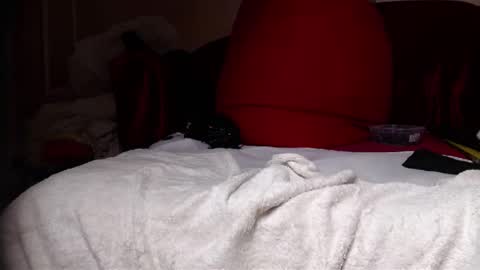 Gloria online show from 10-17-25, 06:27