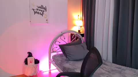 shy online show from 11-03-25, 03:02